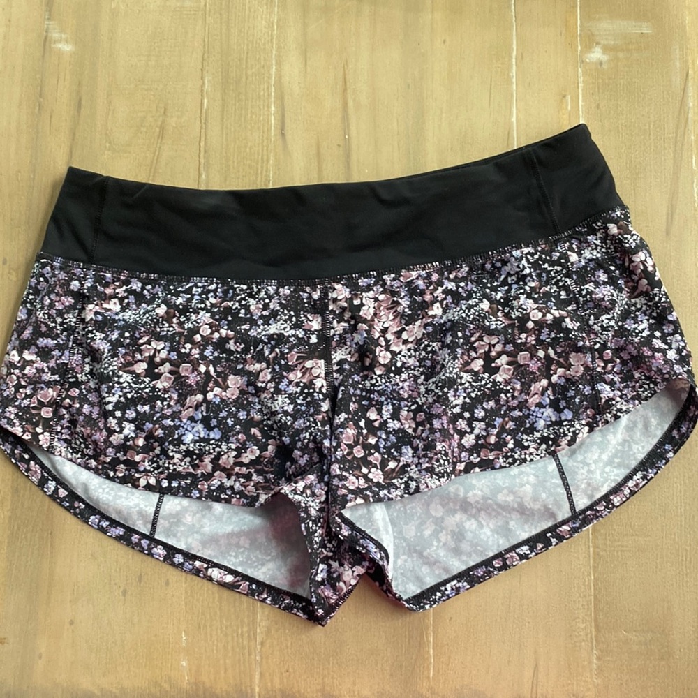 Lululemon women’s shorts